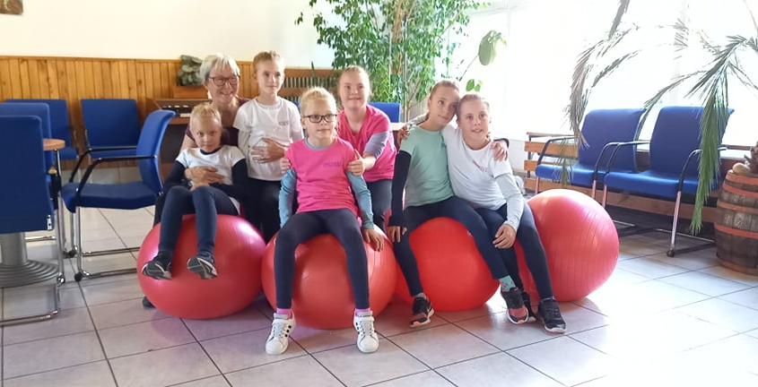 246895423_362201035651671_272569934562318599_n