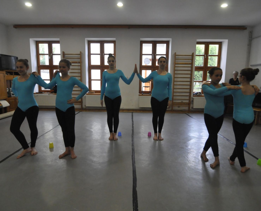 Cup_song_Kocsi_u_végpóz_1_1